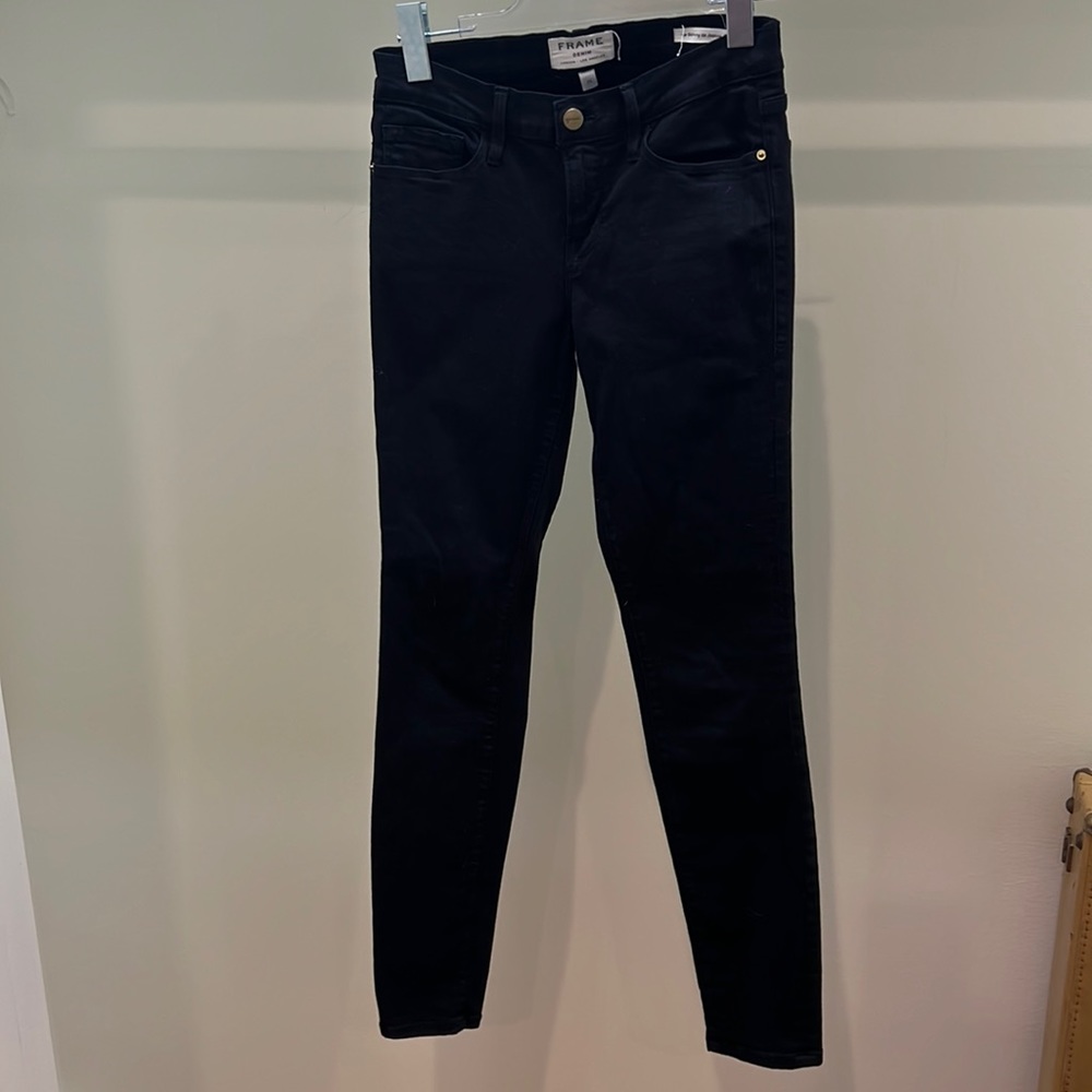 Frame black le skinny jeans. Size 26